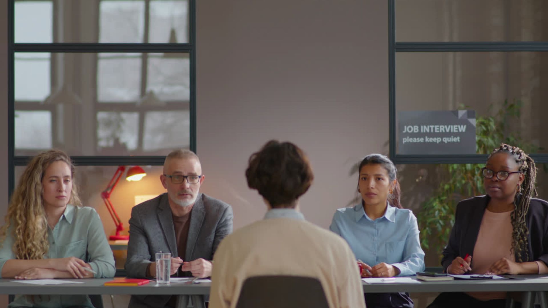 Static interview panel